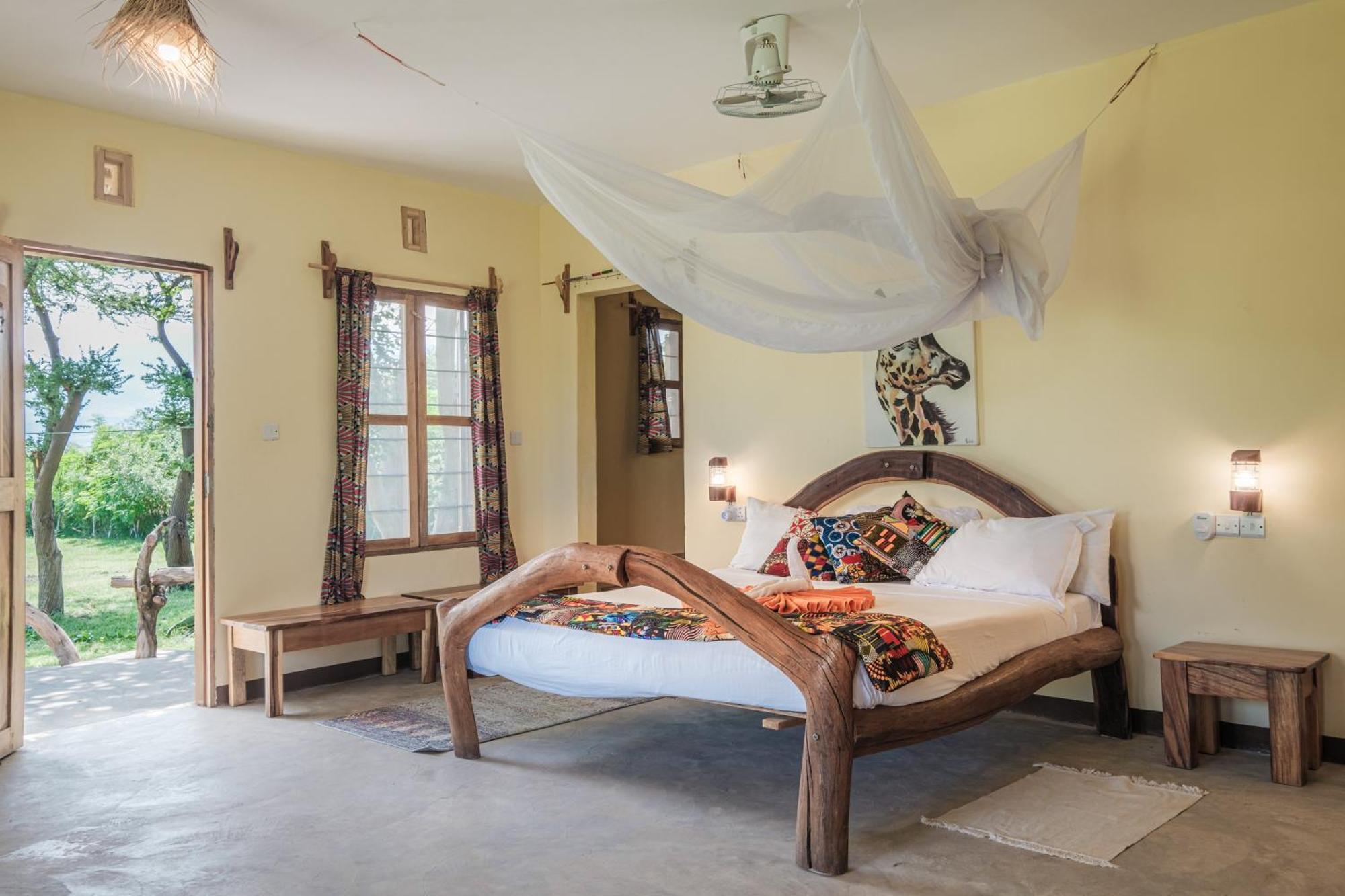 Lake Natron Maasai Giraffe Eco Lodge And Camping Mtowabaga Dış mekan fotoğraf