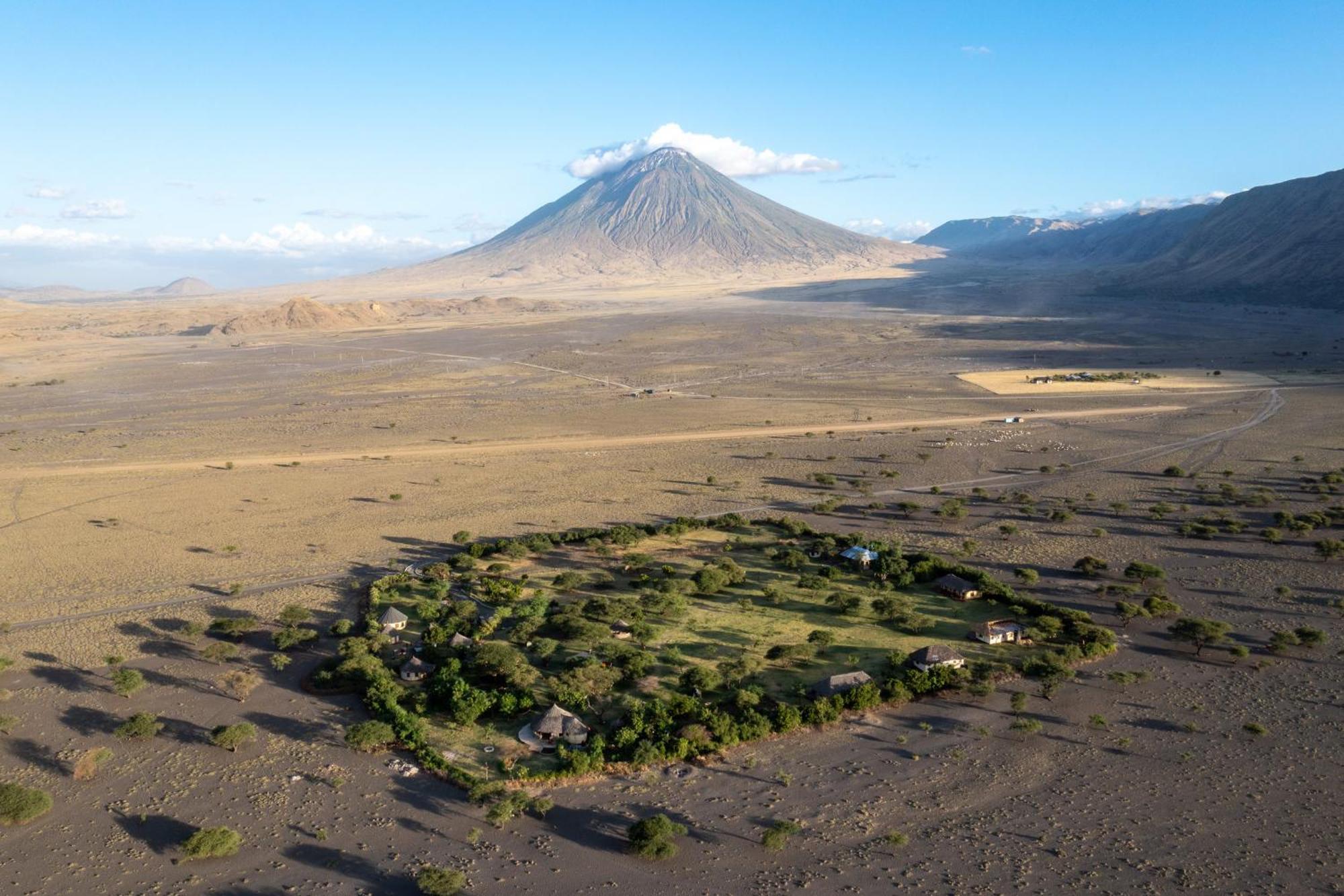 Lake Natron Maasai Giraffe Eco Lodge And Camping Mtowabaga Dış mekan fotoğraf